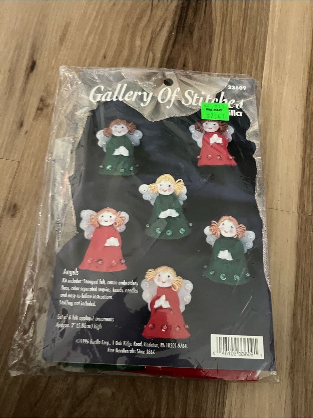 BUCILLA GALLERY OF STITCHES Felt Ornament Kit - Angels - Set of 6. 33609